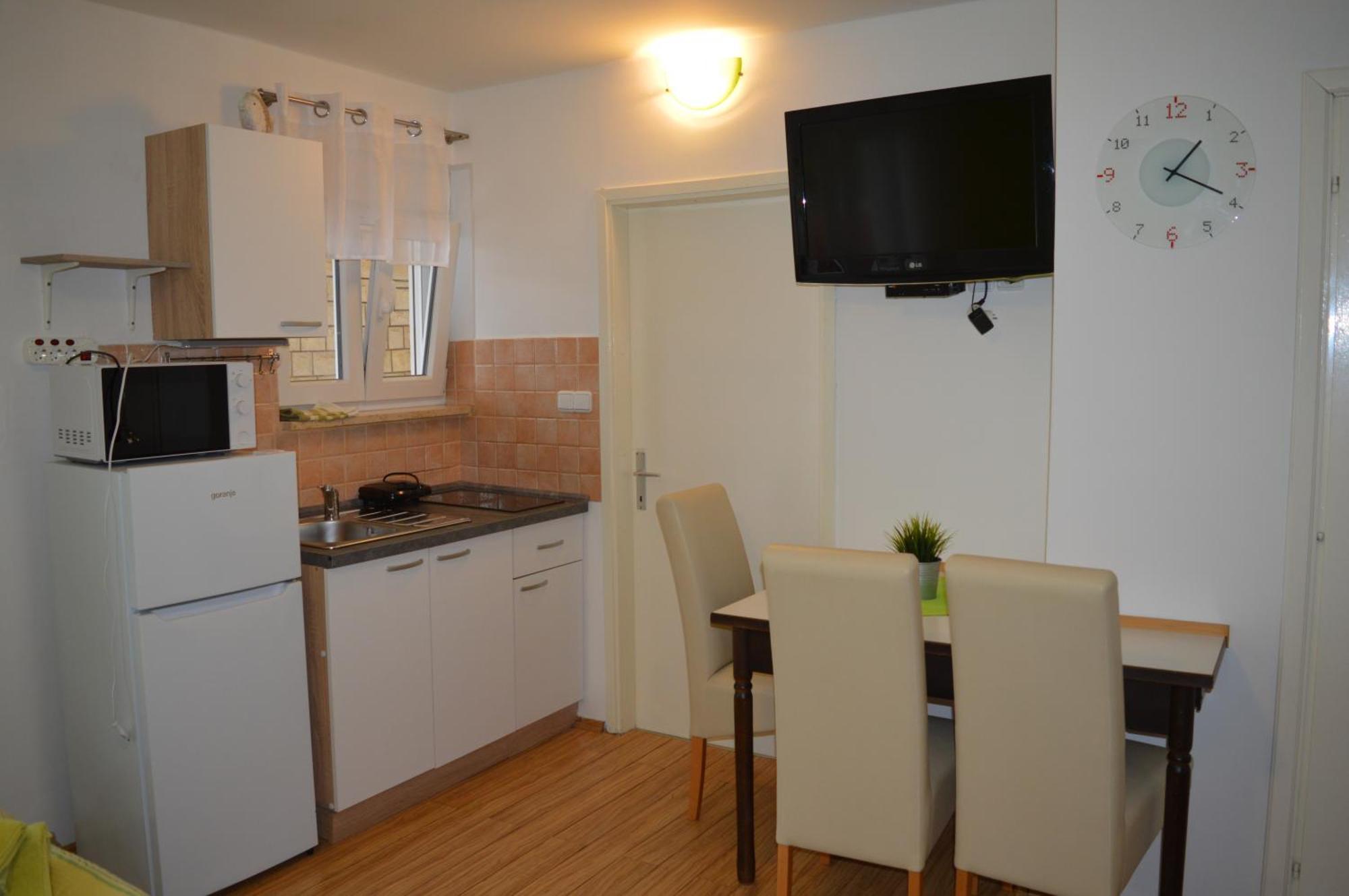 Apartments Kivi Novigrad Istria Esterno foto
