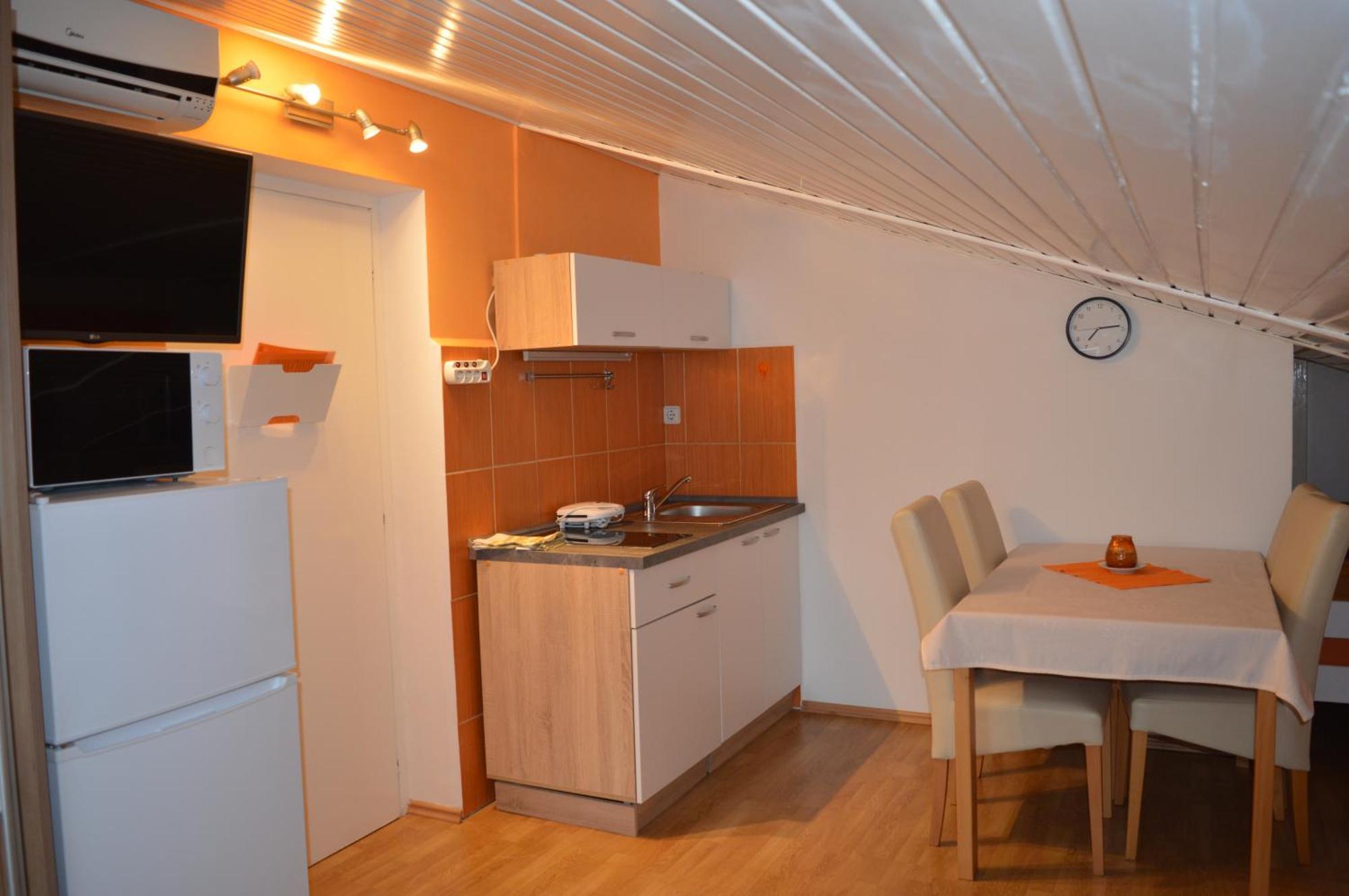 Apartments Kivi Novigrad Istria Esterno foto