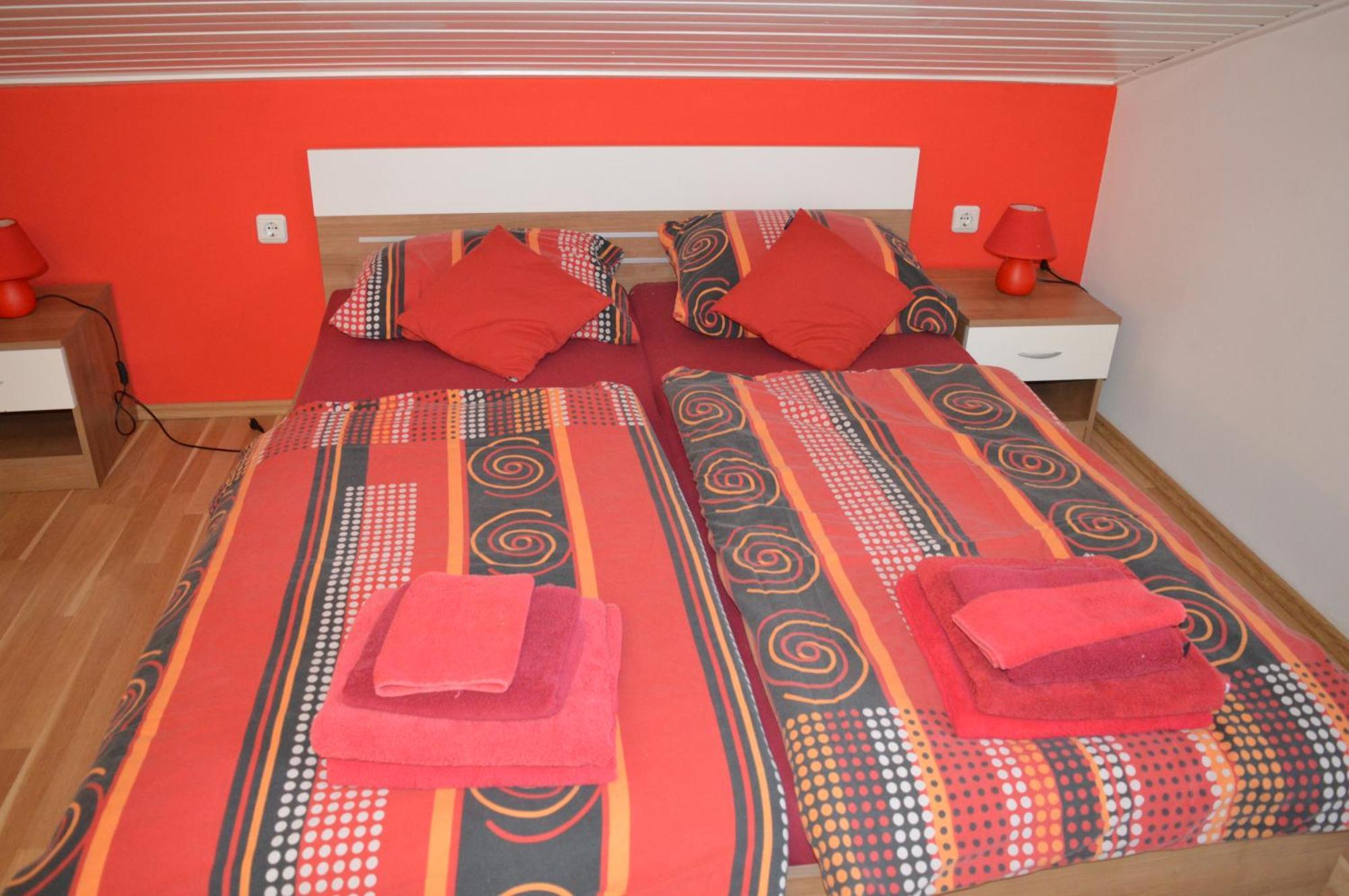 Apartments Kivi Novigrad Istria Esterno foto